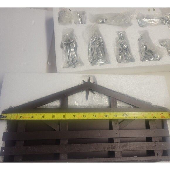 9 Piece antique Silver nativity with wood Creche Christmas  in Original Open Box - Picture 5 of 15